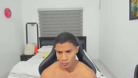 Snapshot of corzoethan chatting on 02.15.26 Ethan online show from 02.15.26