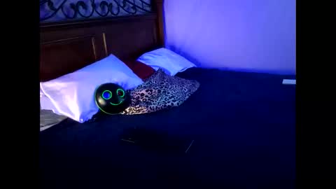 cosdaddy online show from 09.15.25