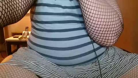 Snapshot of cosmicjones88 chatting on 12.28.24 cosmicjones88 online show from 12.28.24