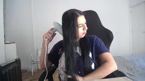 costantine helena24 online show from 01.18.26