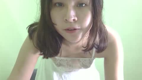 Liz Gwyneth Charlota online show from 02.16.26