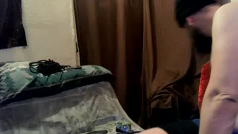 Alaskawildcouple online show from 01.17.25