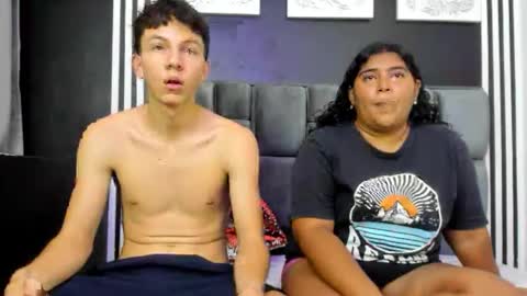 Snapshot of couple_burning_passion chatting on 09.26.25 couple_burning_passion online show from 09.26.25