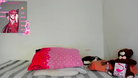 Snapshot of couple_dirtshow chatting on 09.18.25 couple_dirtshow online show from 09.18.25