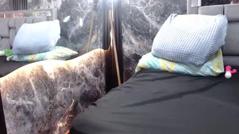 Andrea and Scott online show from 04.07.26