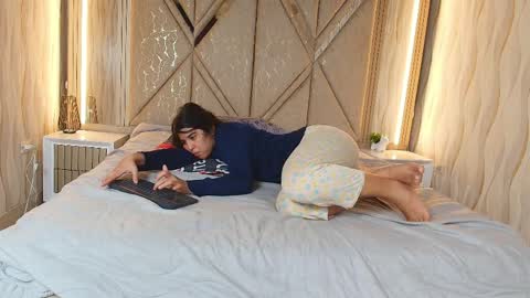 Ricardo  Isabella online show from 04.09.26