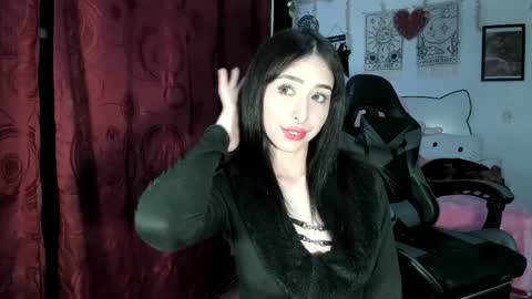 MIA LIZ AND SAM online show from 04.10.26