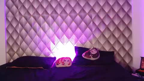 Couplelatin online show from 01.17.26