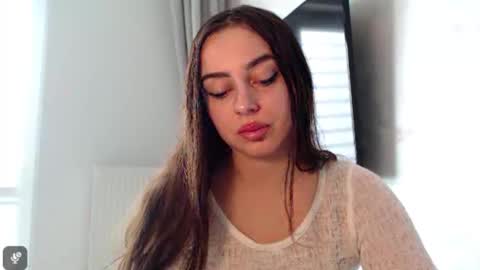 Snapshot of courtney_lux chatting on 11.13.25 Courtney online show from 11.13.25