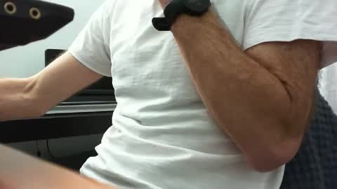 Snapshot of cr1key chatting on 10.28.25 Cr1key online show from 10.28.25