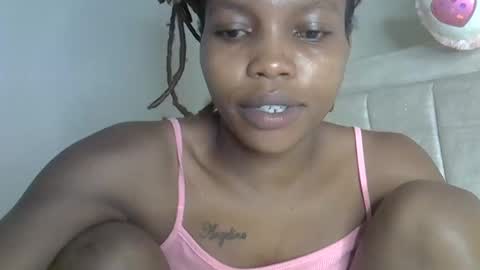 Snapshot of craizybitch chatting on 03.05.25 craizybitch online show from 03.05.25