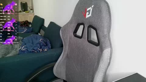 crash_test13 online show from 02.05.25