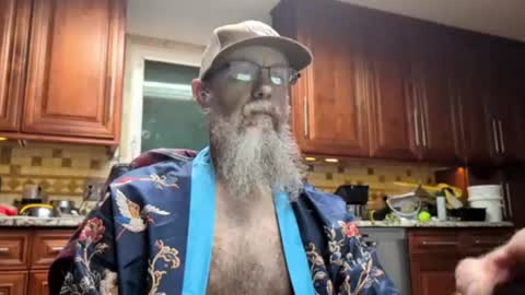Snapshot of craven_moreass chatting on 06.28.26 Dick Fitswell online show from 06.28.26