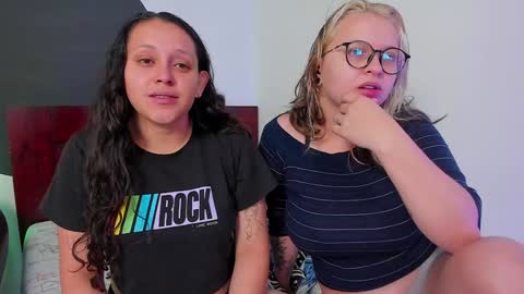 Snapshot of crazy_cakes_ chatting on 12.07.24 Lexie  Rose  online show from 12.07.24