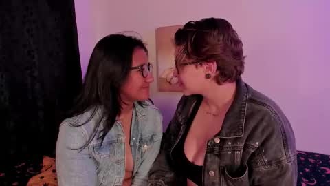 Snapshot of crazy_cakes_ chatting on 12.15.25 Lexie Rose online show from 12.15.25