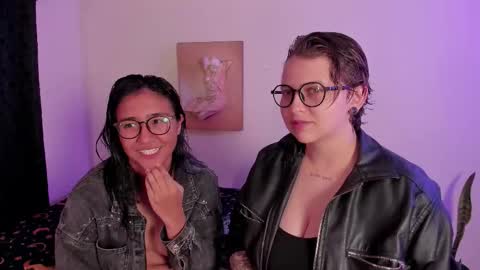 Snapshot of crazy_cakes_ chatting on 12.21.25 Lexie Rose online show from 12.21.25