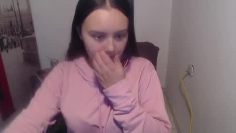 Snapshot of crazy_daniela chatting on 09.08.25 crazy_daniela online show from 09.08.25