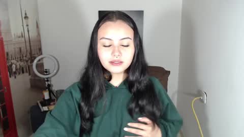 Snapshot of crazy_daniela chatting on 09.26.25 crazy_daniela online show from 09.26.25