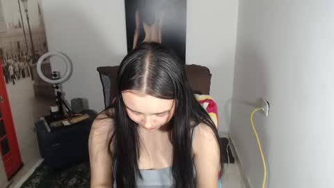 Snapshot of crazy_daniela chatting on 10.02.25 crazy_daniela online show from 10.02.25