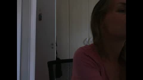 Anny online show from 12.28.24