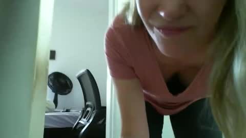 Anny online show from 01.23.25