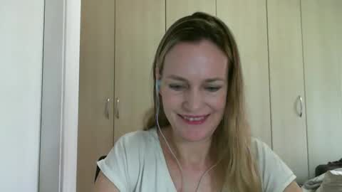 Anny online show from 01.30.25