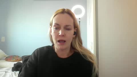 Snapshot of crazyanny chatting on 06.09.26 Anny online show from 06.09.26