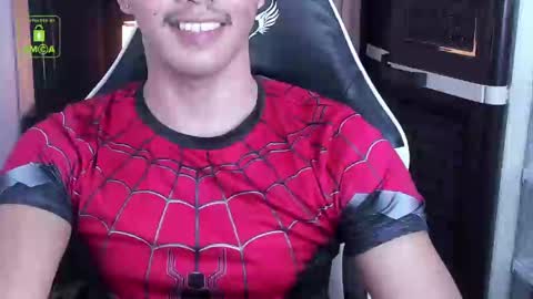 Snapshot of crazyasiancum chatting on 01.24.25 Zion online show from 01.24.25