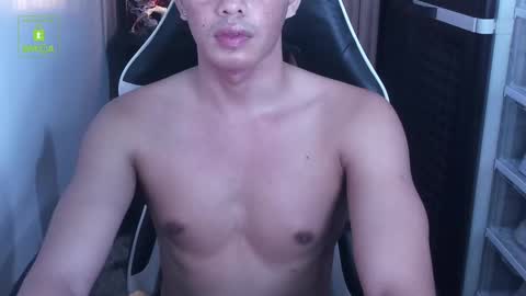 Snapshot of crazyasiancum chatting on 02.16.25 Zion online show from 02.16.25