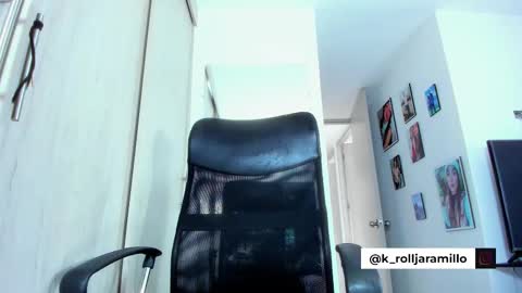 Snapshot of crazydollforsex chatting on 03.09.25 crazydollforsex online show from 03.09.25