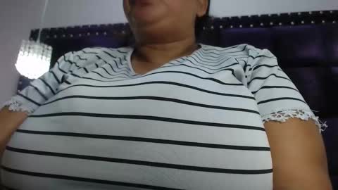 diosalinda online show from 10.29.25