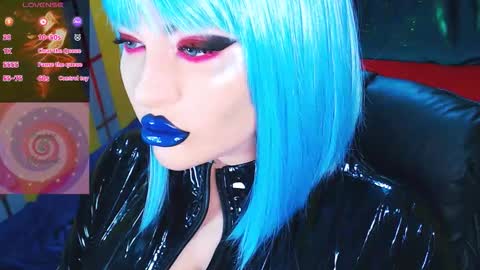 Roxy online show from 12.18.25