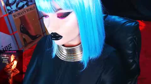 Snapshot of crazypinkyball chatting on 06.28.26 Roxy online show from 06.28.26