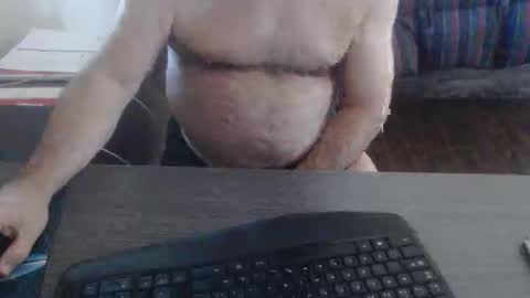 Creamormilk online show from 10.17.25