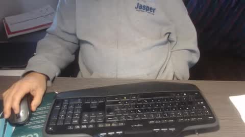 Creamormilk online show from 10.28.25