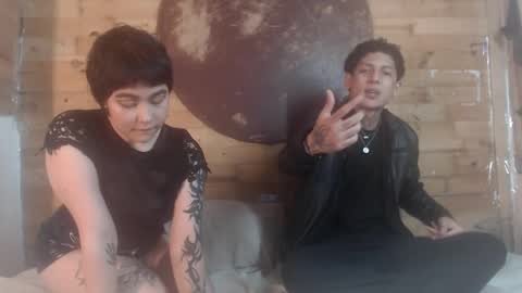 Snapshot of creampie_couple1 chatting on 01.01.25 CAMILA Y SEBASTIAN online show from 01.01.25