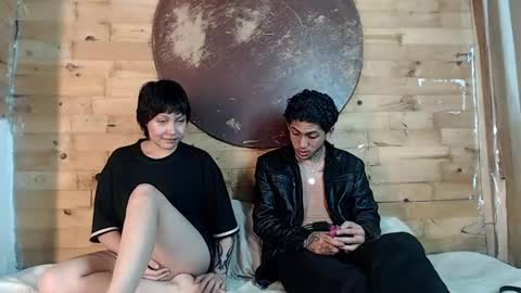 Snapshot of creampie_couple1 chatting on 01.15.25 CAMILA Y SEBASTIAN online show from 01.15.25