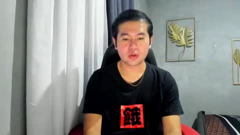 Snapshot of creamynow chatting on 01.09.25 BareCreamyCum online show from 01.09.25