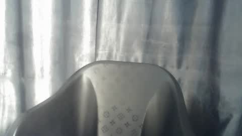 creamyposh1 online show from 11.20.25