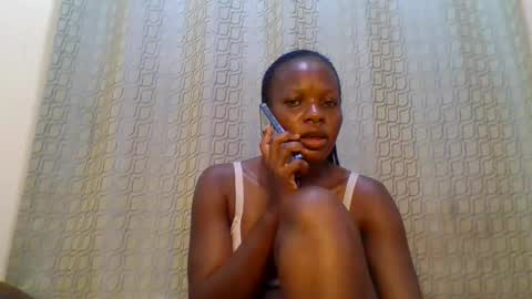 Snapshot of creamypussy15 chatting on 02.06.26 MARY online show from 02.06.26