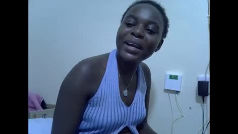 creamyypussyy online show from 12.13.25