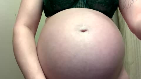 Breed me daddy  online show from 02.01.26