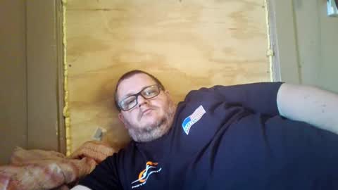 The hopeless romantic online show from 10.20.25