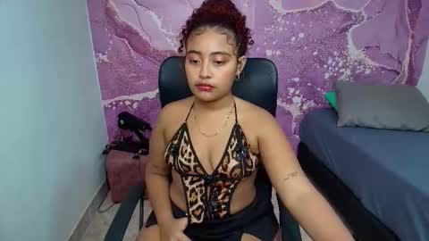 crespa_latin_ online show from 11.24.25