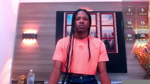 Snapshot of criisbrown_ chatting on 12.04.25 CriisBrown online show from 12.04.25