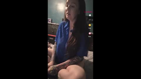 crimsongingerale online show from 04.04.26