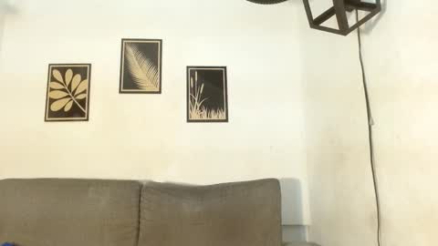 criss_zuri online show from 11.26.25