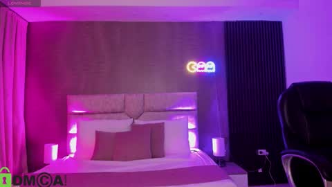 cristal__adams online show from 09.28.25