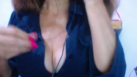 cristal_collins1 online show from 01.23.25
