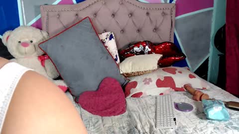 Cristal online show from 03.10.25